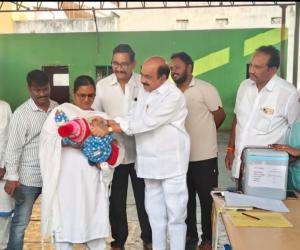 పల్స్ పోలియో కేంద్రం ప్రారంభించిన: యాగంటి