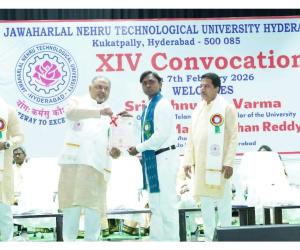 డయాబెటిస్, స్థూలకాయం చికిత్సకు కొత్త దిశ చూపిన పరిశోధన, పీహెచ్‌డీ పట్టా పొందిన కోనా వెంకట శ్రీ కృష్ణ.